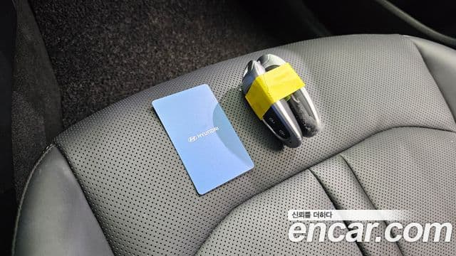 Hyundai Sonata 2022 — ფოტო 18/20