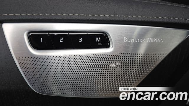 Volvo XC90 2024 — Photo 13/36