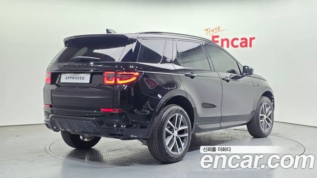 Land Rover Discovery Sport 2025 — ფოტო 2/20