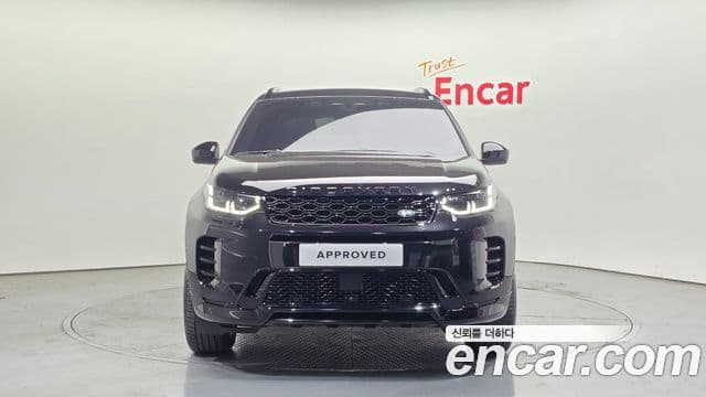 Land Rover Discovery Sport 2025 — ფოტო 8/20