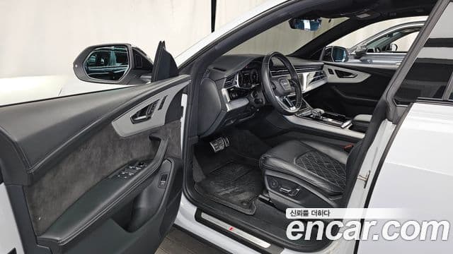 Audi Q7 2021 — ფოტო 10/20