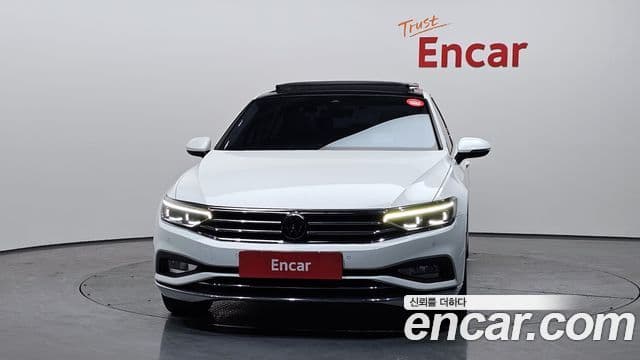 Volkswagen Passat GT 2022 — Şəkil 3/20