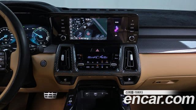 Kia Sorento 2022 — ფოტო 14/20