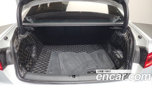 Audi A4 2019 — Şəkil 17/20