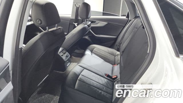 Audi A4 2019 — Şəkil 18/20