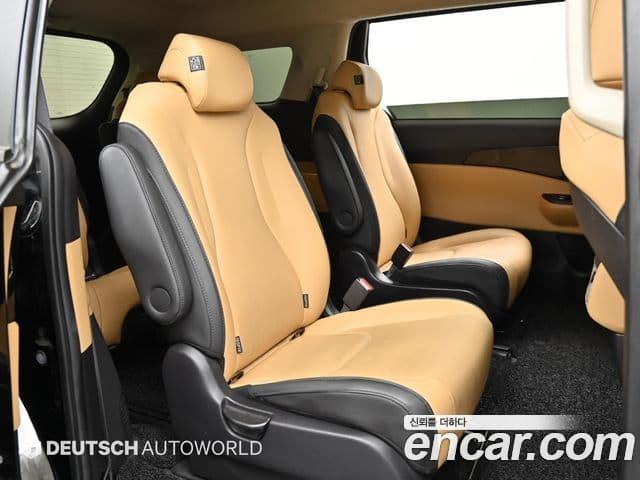 Kia Carnival 2022 — Şəkil 11/20