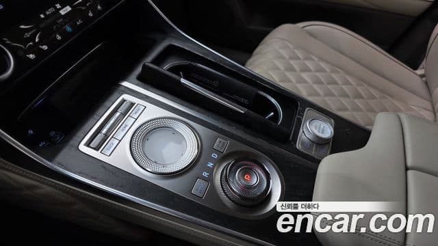 Genesis GV80 2022 — Şəkil 9/20