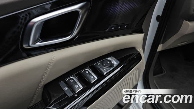 Kia Carnival 2022 — Şəkil 16/20
