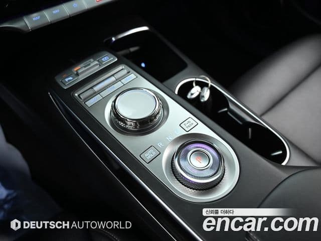 Genesis GV70 2022 — ფოტო 10/20