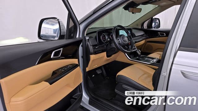 Kia Carnival 2022 — Фото 9/20