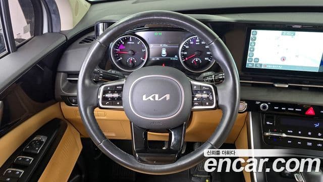 Kia Carnival 2022 — Фото 13/20