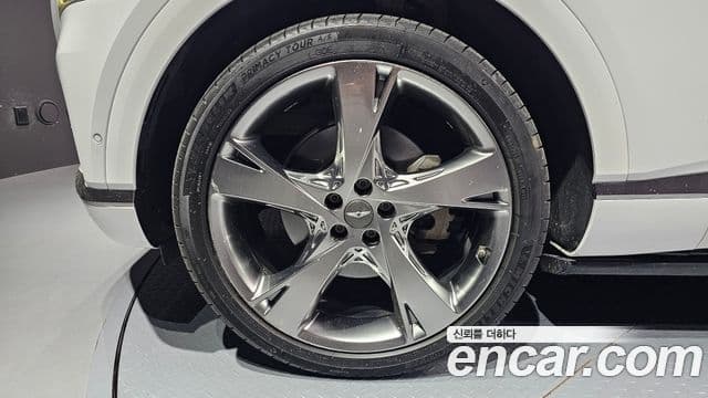 Genesis GV80 2020 — ფოტო 5/20