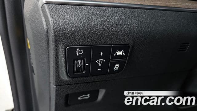 Kia K5 2020 — Şəkil 19/20