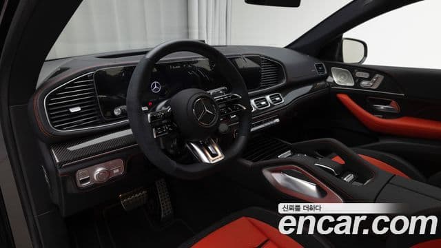 Mercedes-Benz GLE-Class 2025 — Фото 12/20