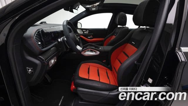 Mercedes-Benz GLE-Class 2025 — Фото 13/20