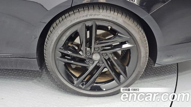 Genesis G80 2025 — ფოტო 8/32