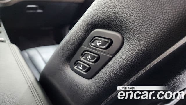 Kia K8 2021 — Şəkil 34/36