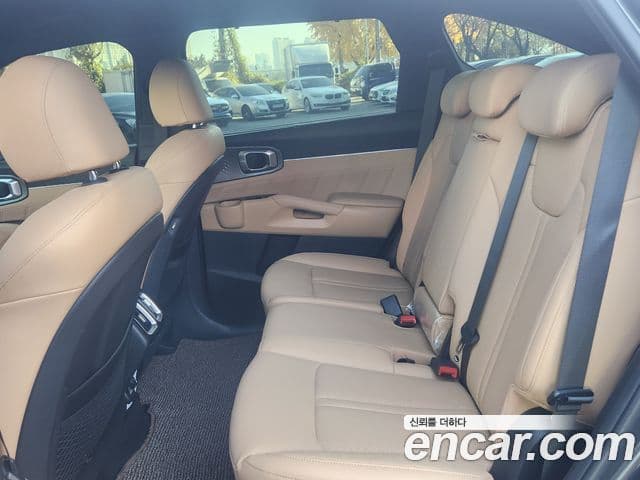 Kia Sorento 2023 — ფოტო 5/20