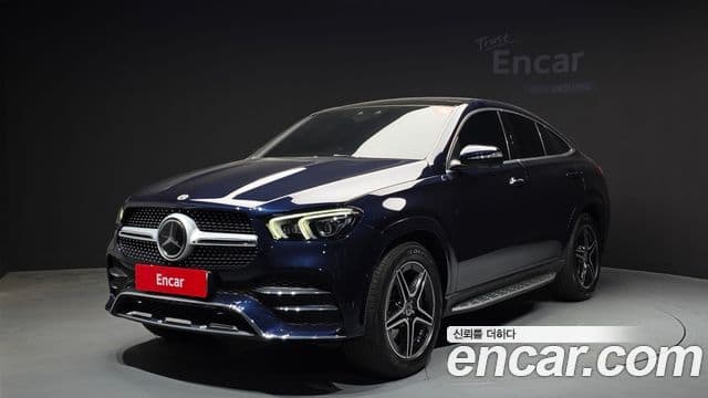 Mercedes-Benz GLE-Class 2021 — Фото 1/20