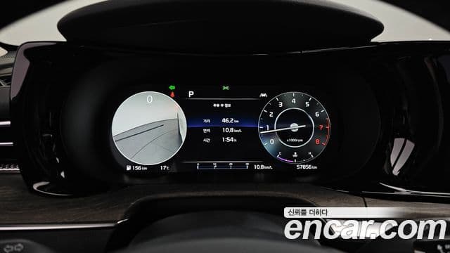 Kia K5 2022 — ფოტო 8/20