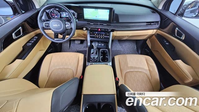 Kia Carnival 2023 — Şəkil 7/20