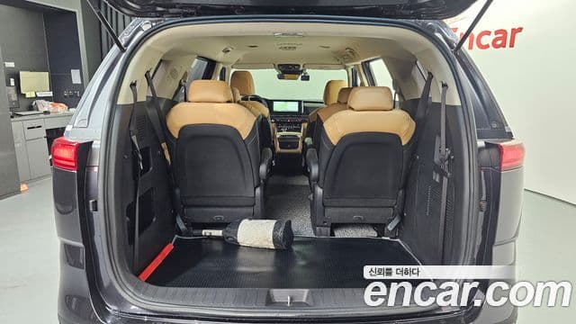 Kia Carnival 2023 — Şəkil 20/20