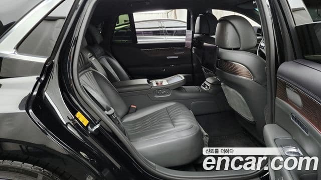 Genesis G90 2022 — ფოტო 12/20