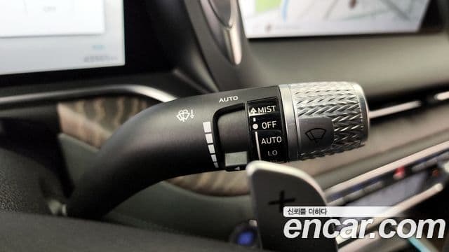 Genesis G90 2022 — Photo 3/40