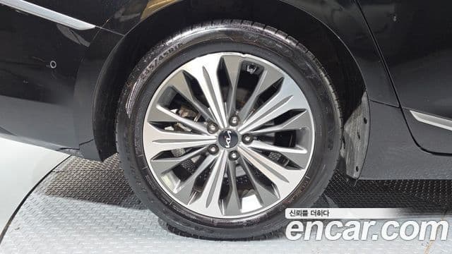Kia K8 2023 — ფოტო 5/20