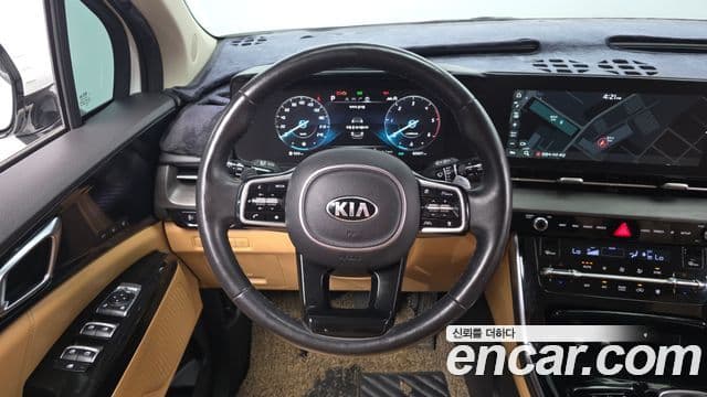 Kia Carnival 2020 — ფოტო 13/20