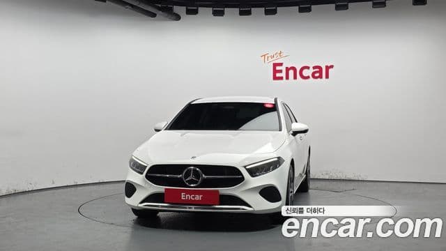 Mercedes-Benz A-Class 2024 — ფოტო 3/20