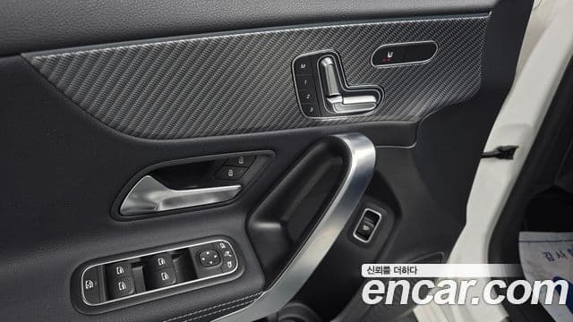 Mercedes-Benz A-Class 2024 — ფოტო 13/20