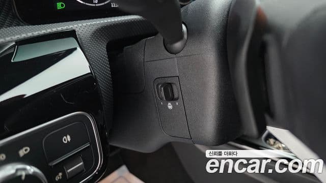 Mercedes-Benz A-Class 2024 — ფოტო 14/20