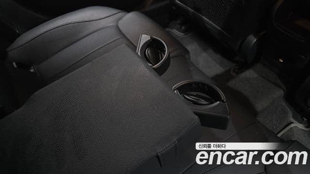 Mercedes-Benz A-Class 2024 — Photo 2/30