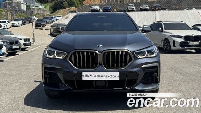 BMW X6 2022 — Photo 12/20