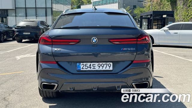 BMW X6 2022 — Photo 18/20