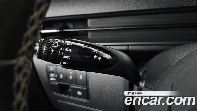 Hyundai Staria 2021 — Фото 17/20