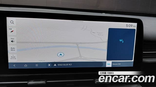 Hyundai Kona 2023 — фото 14 из 20