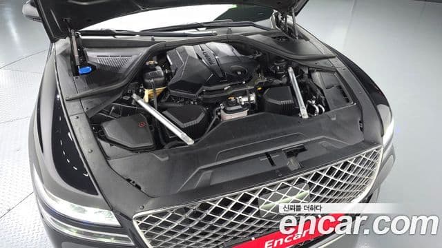 Genesis Electrified G80 2020 — фото 6 из 20
