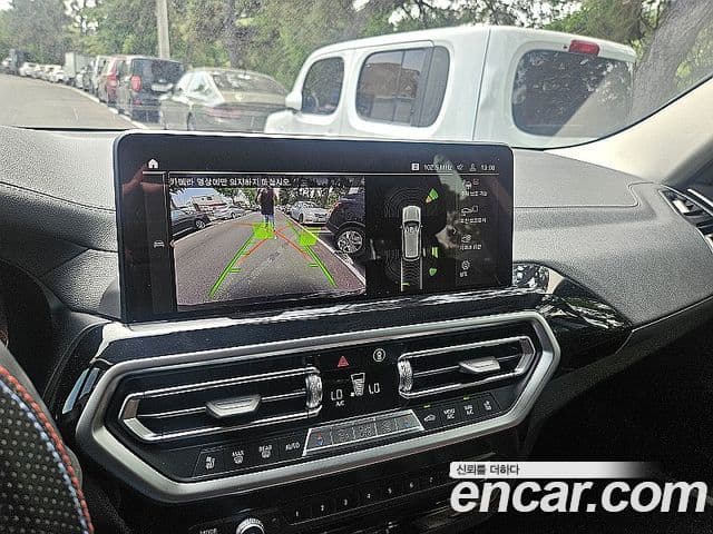 BMW X3 2022 — Photo 2/19