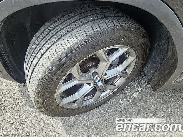 BMW X3 2022 — Photo 7/19