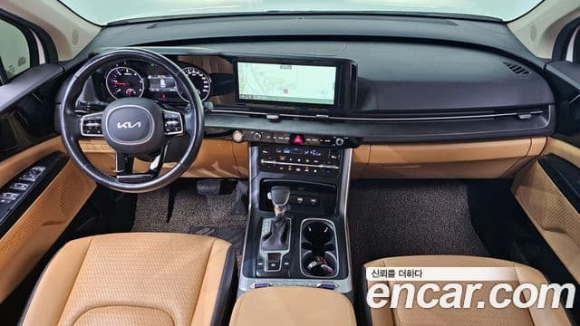 Kia Carnival 2021 — ფოტო 7/20