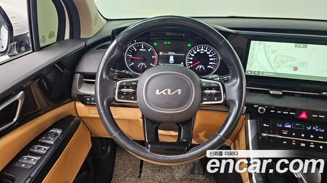 Kia Carnival 2021 — ფოტო 12/20