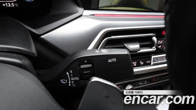 BMW X6 2022 — Photo 2/34