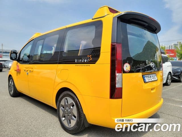 Hyundai Staria 2025 — ფოტო 6/20