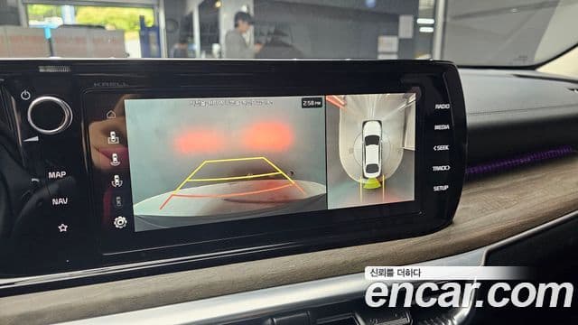 Kia K5 2023 — Şəkil 15/20