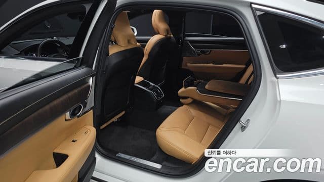 Volvo S90 2022 — ფოტო 12/20