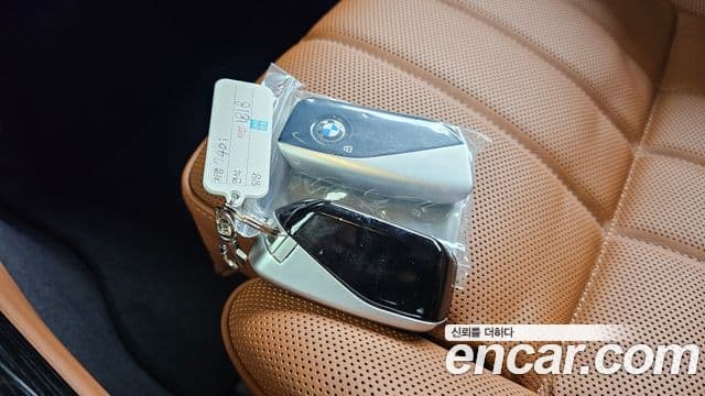 BMW 7 Series 2025 — Photo 22/33
