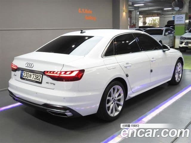 Audi A4 2023 — ფოტო 2/20