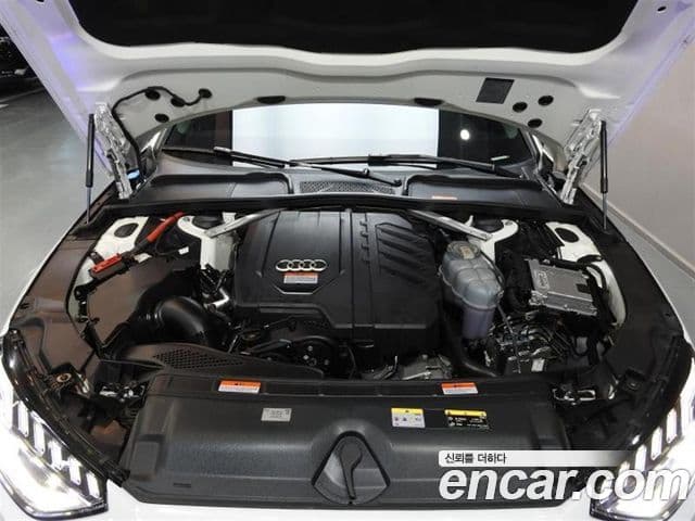 Audi A4 2023 — ფოტო 17/20